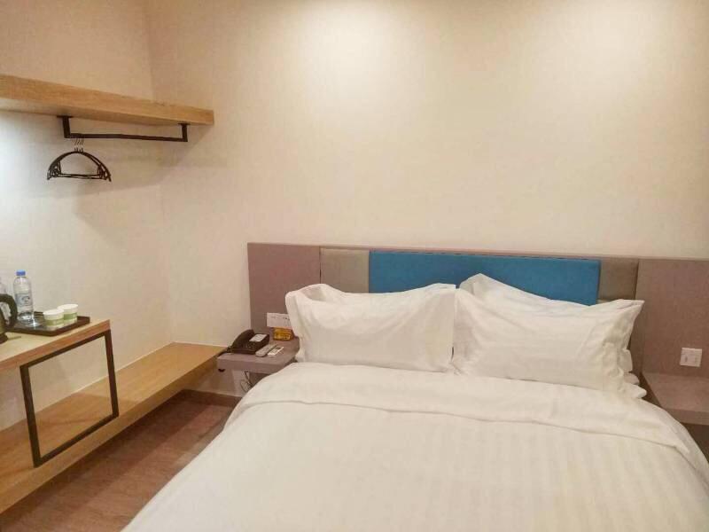 168 Changping Road Branch Khách sạn